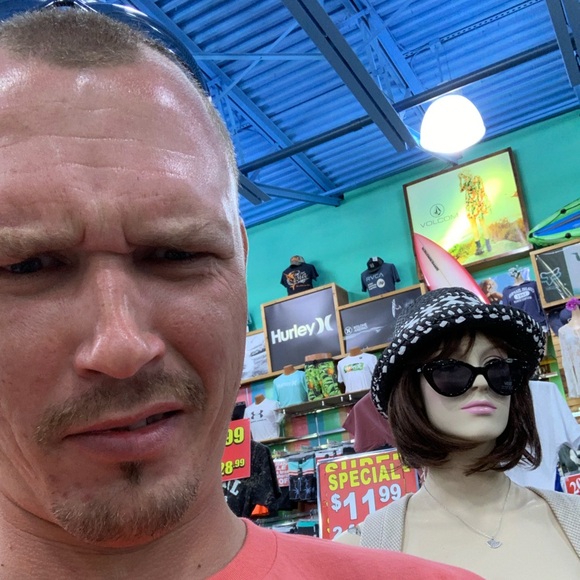 Meet your Posher, James - Picture 4 of 8